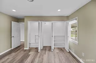 49 Louis Ave, Middlesex, NJ 08846 - Photo 8