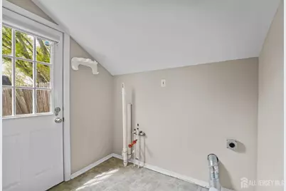 49 Louis Avenue, Middlesex, NJ 08846 - Photo 12