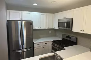 1027 Edpas Rd, New Brunswick, NJ 08901 - Photo 4
