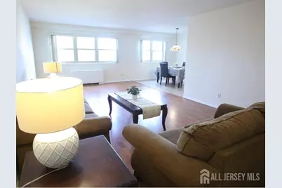 123 S Adelaide Avenue S #2C, Highland Park, NJ 08904 - Photo 2