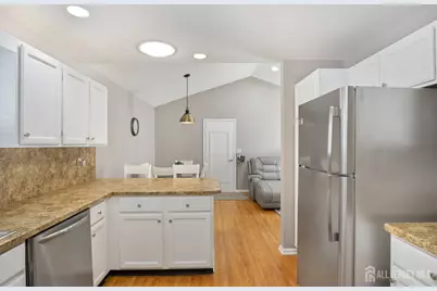 212 N Pondview Boulevard N, Monroe Township, NJ 08831 - Photo 12