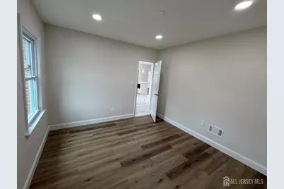565 Crows Mill Road, Fords, NJ 08863 - Photo 18