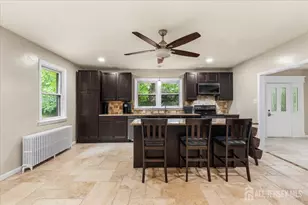 4 Orchard Ave, Bordentown Twp, NJ 08505 - Photo 2