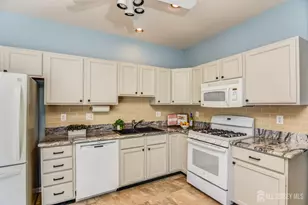 612 Harrier Dr, Monroe Township, NJ 08831 - Photo 8