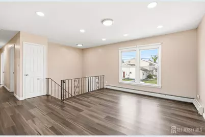 42 Mercer Street, Carteret, NJ 07008 - Photo 4