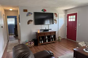 36 Maplewood Ave, Colonia, NJ 07067 - Photo 10