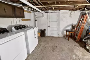 53 Sanhican Dr, Trenton, NJ 08618 - Photo 20