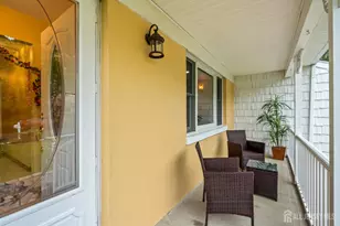 16 London Dr, East Brunswick Township, NJ 08816 - Photo 4
