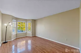 374 Draco Rd, Piscataway Township, NJ 08854 - Photo 4