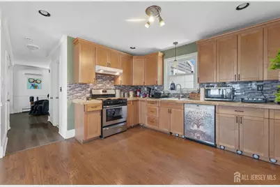 196 Gabriel Terrace, Sayreville, NJ 08879 - Photo 4