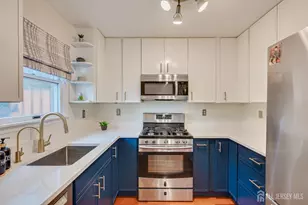 2 Mulberry Ln, Metuchen, NJ 08840 - Photo 14