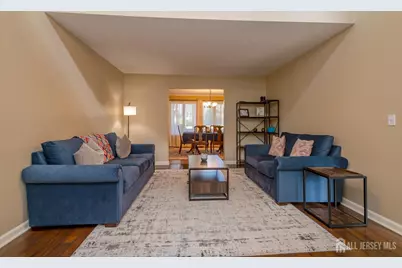 9 Mission Hills Road #1903, Clinton Township, NJ 08801 - Photo 4