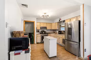 1852 W 5th St, Piscataway Township, NJ 08854 - Photo 8