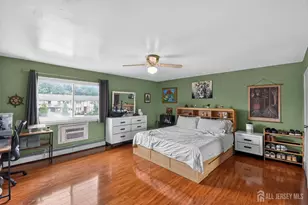 1008 Cricket Ln, Woodbridge Township, NJ 07095 - Photo 10