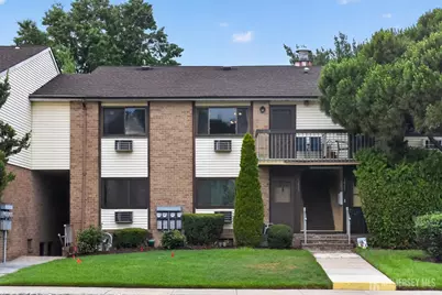 1008 Cricket Lane, Woodbridge Township, NJ 07095 - Photo 2