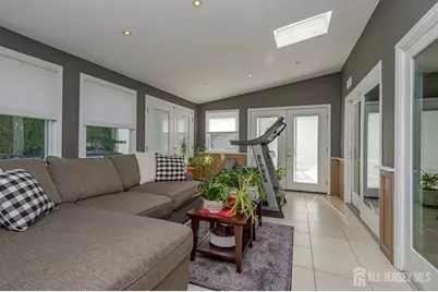 38 Holly Drive, Sayreville, NJ 08859 - Photo 10