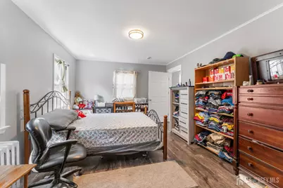 341 Mountainview Terrace, Dunellen, NJ 08812 - Photo 22