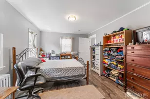 341 Mountain View Terrace, Dunellen, NJ 08812 - Photo 22