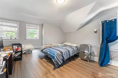 341 Mountainview Terrace, Dunellen, NJ 08812 - Photo 8