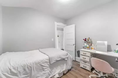 341 Mountainview Terrace, Dunellen, NJ 08812 - Photo 10
