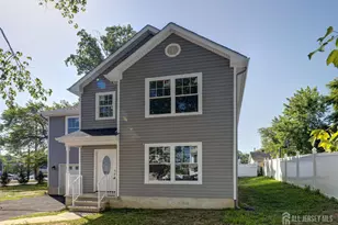 195 Greenwood Dr, Old Bridge Township, NJ 08857 - Photo 1