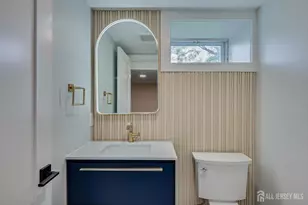 54 Nevsky St, Edison, NJ 08820 - Photo 32