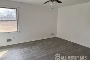173 Metlars Ln, Piscataway Township, NJ 08854 - Photo 18