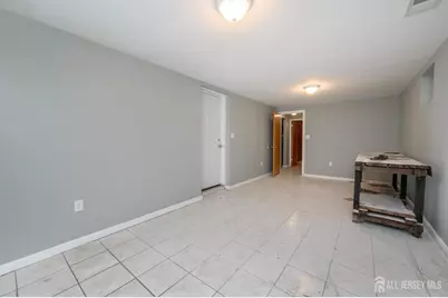 197 W 26th Street W, Bayonne, NJ 07002 - Photo 20