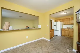 197 W 26th Street W, Bayonne, NJ 07002 - Photo 10
