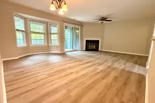 902 Woodhaven Dr, Edison, NJ 08817 - Photo 1