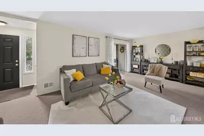 109 Michaels Court, Woodbridge Township, NJ 07095 - Photo 6