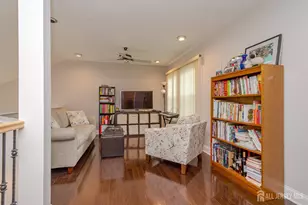 2 Truro Dr, Monroe Township, NJ 08831 - Photo 20
