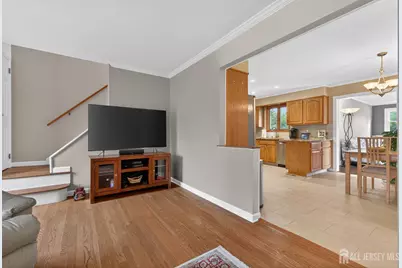 24 Deerwood Avenue, Edison, NJ 08817 - Photo 4