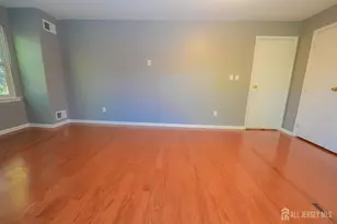1308 Merrywood Dr, Edison, NJ 08817 - Photo 24