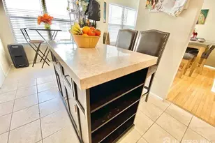790 Harbortown Blvd, Perth Amboy, NJ 08861 - Photo 6