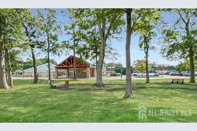 742-A Pompton Road, Monroe Township, NJ 08831 - Photo 26