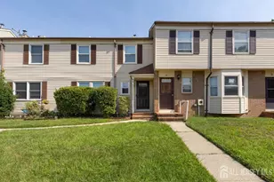 3 Tiger Lilly Ct, Sayreville, NJ 08872 - Photo 1