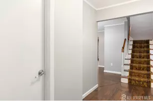 3 Tiger Lilly Ct, Sayreville, NJ 08872 - Photo 4