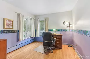 4 Taylor Dr, New Brunswick, NJ 08901 - Photo 12
