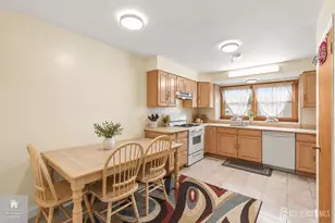 1005 Robin Rd, Hillsborough Township, NJ 08844 - Photo 8