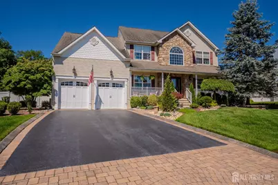 4 Dorene Court, Monroe Township, NJ 08831 - Photo 2
