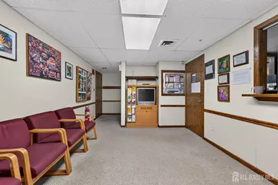312 S US 206 Highway, Hillsborough Township, NJ 08844 - Photo 24
