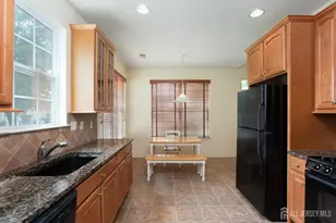 417 Melrose Way, Monroe Township, NJ 08831 - Photo 6