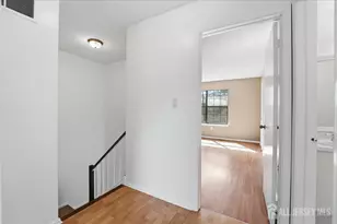 2 Veros Ln, Franklin Township, NJ 08823 - Photo 20