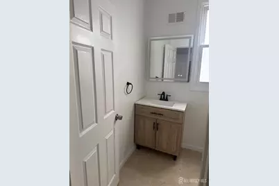 47 Rose Terrace, Newark, NJ 07108 - Photo 8