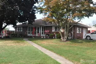 41 Blair Rd, Port Reading, NJ 07064 - Photo 1