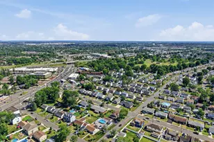 10 N Washington Ave N, Colonia, NJ 07067 - Photo 46