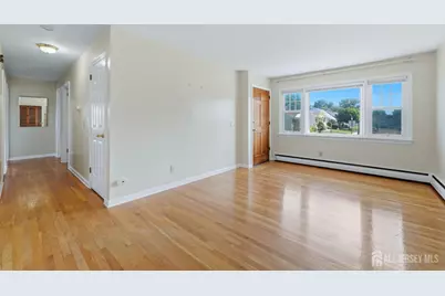 10 N Washington Avenue N, Colonia, NJ 07067 - Photo 6