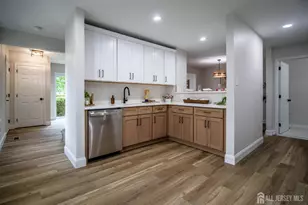 3002 Kapalua Ct, Freehold, NJ 07728 - Photo 8