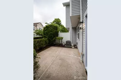 3002 Kapalua Court, Freehold, NJ 07728 - Photo 22